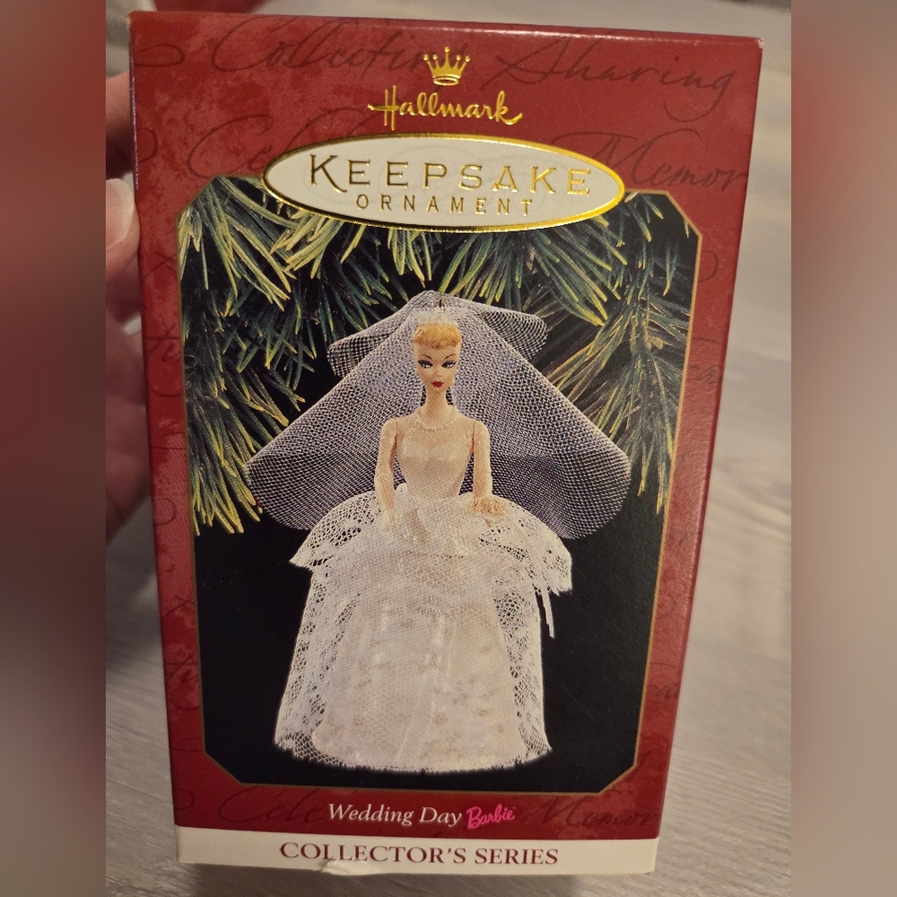 Hallmark Keepsake Ornament - Wedding Day Barbie in White